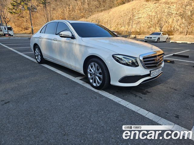 Mercedes-Benz E-Class из Кореи Encar
