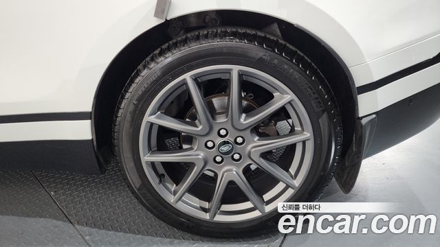 Land Rover Range Rover Velar из Кореи Encar