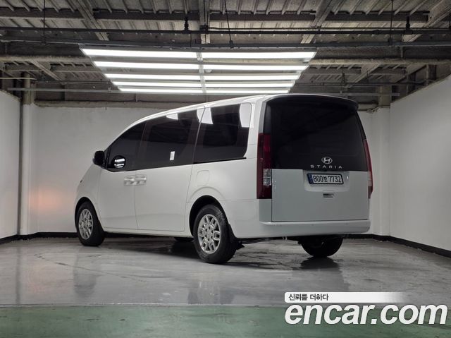 Hyundai Staria из Кореи Encar