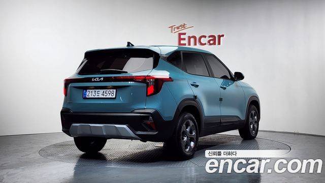 Kia Seltos из Кореи Encar