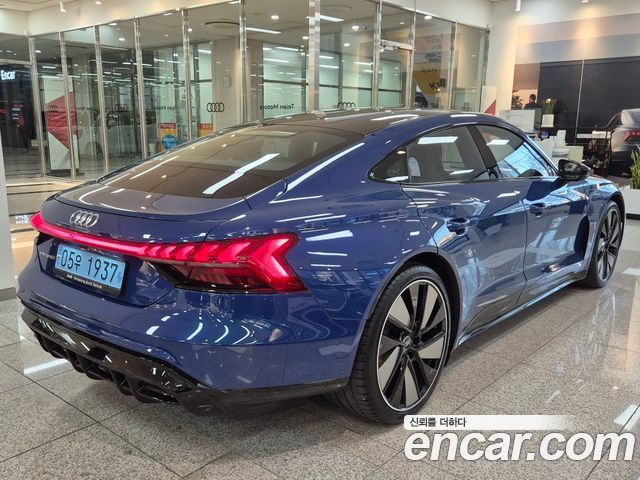 Audi e-tron GT из Кореи Encar