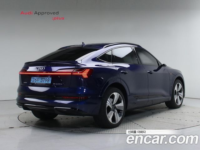 Audi e-tron из Кореи Encar
