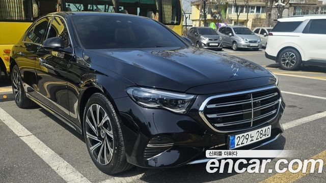 Mercedes-Benz E-Class из Кореи Encar