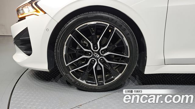 Kia K5 из Кореи Encar