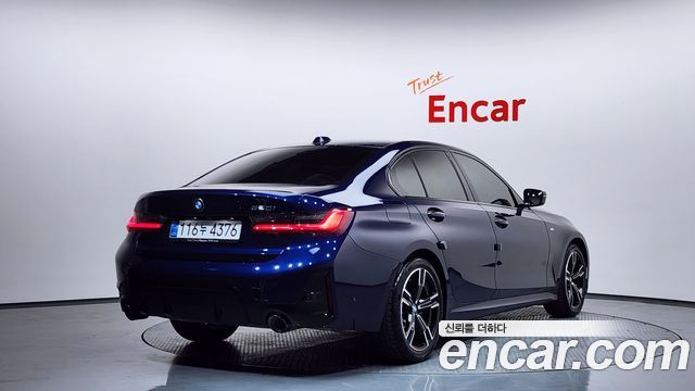 BMW 3-Series из Кореи Encar