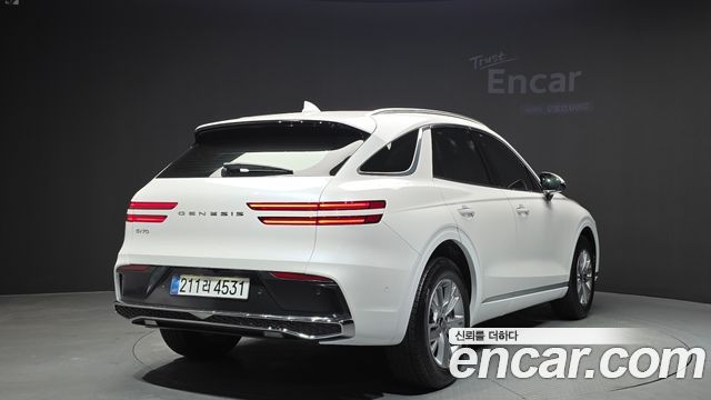 Genesis GV70 из Кореи Encar