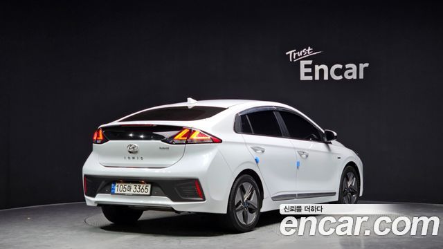 Hyundai Ioniq из Кореи Encar