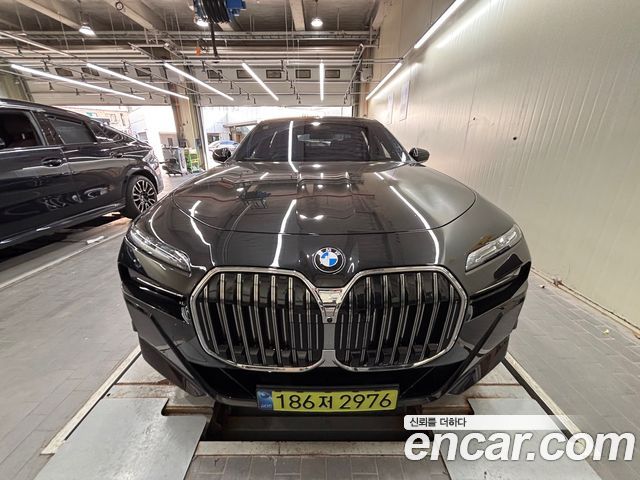 BMW 7-Series из Кореи Encar