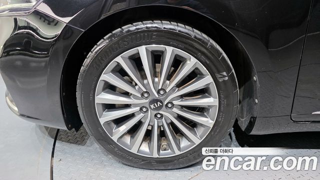 Kia K7 из Кореи Encar