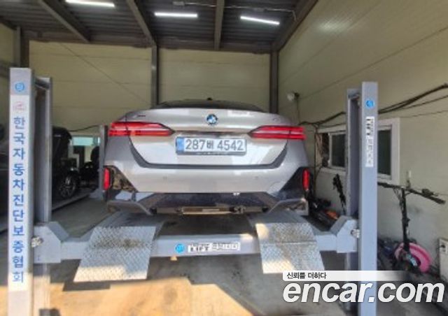 BMW 5-Series из Кореи Encar