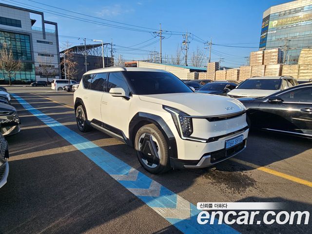 Kia EV9 из Кореи Encar