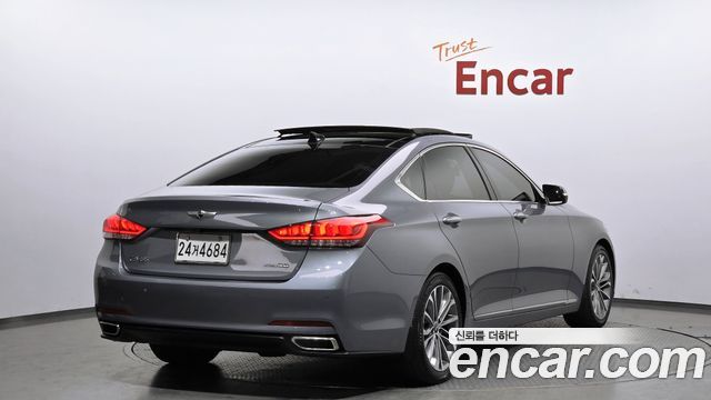 Hyundai Genesis из Кореи Encar