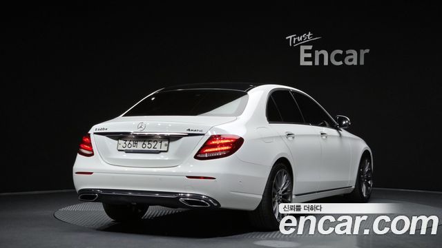 Mercedes-Benz E-Class из Кореи Encar