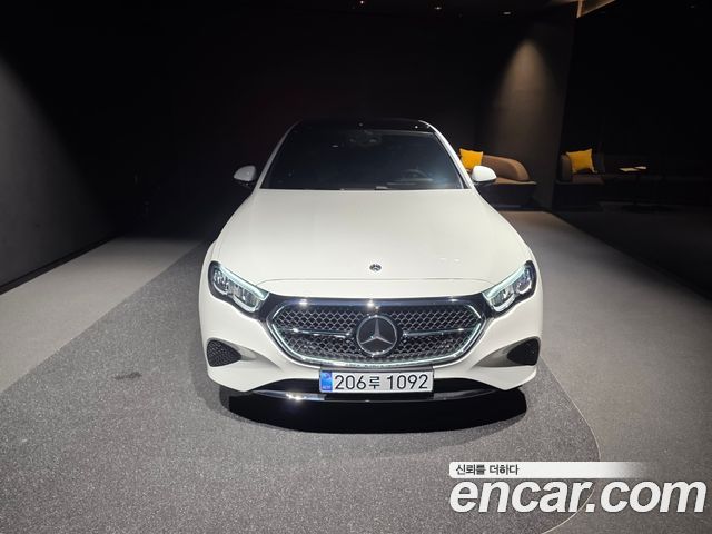 Mercedes-Benz E-Class из Кореи Encar