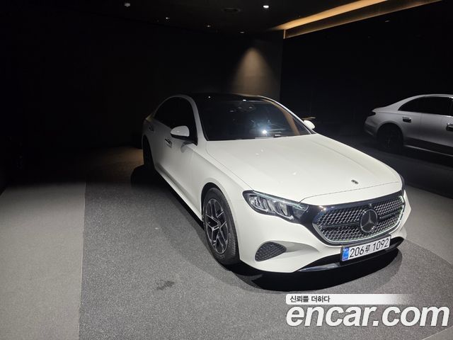 Mercedes-Benz E-Class из Кореи Encar