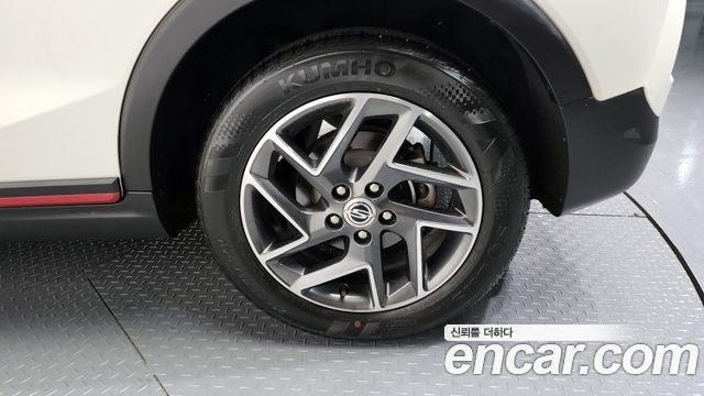 Ssangyong TIBOLI из Кореи Encar