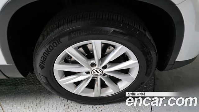 Volkswagen Tiguan из Кореи Encar