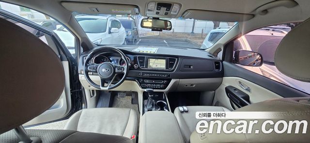 Kia Carnival из Кореи Encar