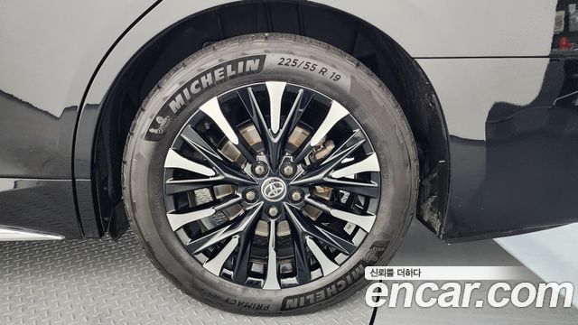 Toyota Alphard AWD — пробег 57 168 км