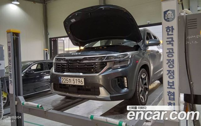 Kia Seltos из Кореи Encar