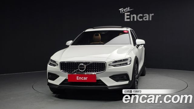 Volvo V60 из Кореи Encar