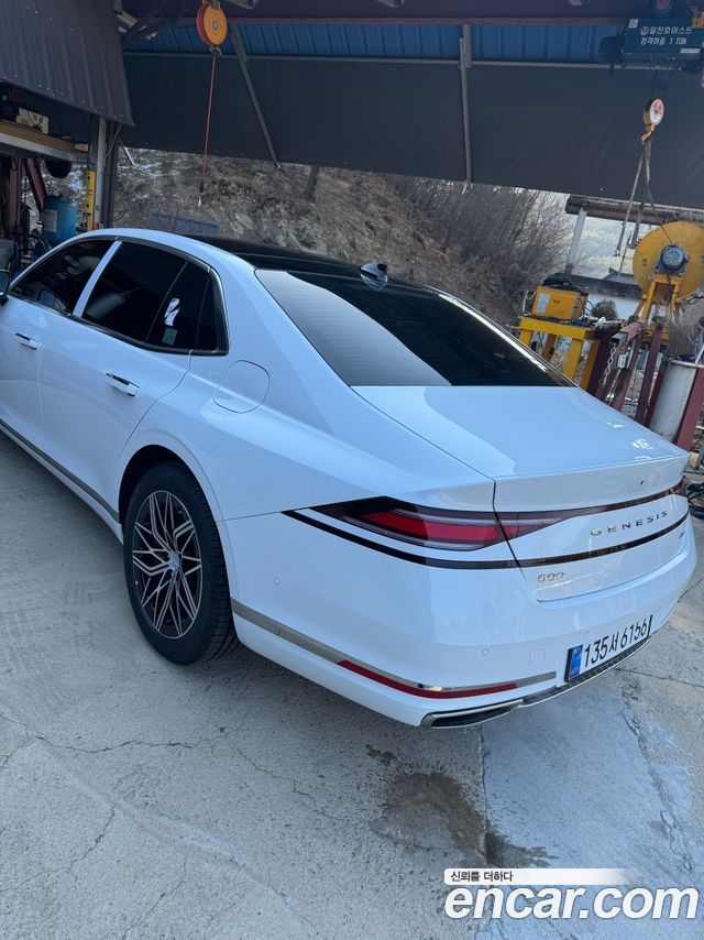 Genesis G90 из Кореи Encar