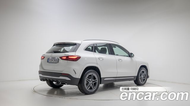 Mercedes-Benz GLA-Class из Кореи Encar