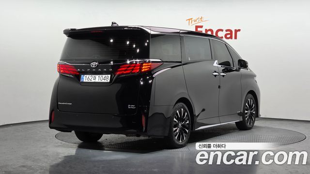 Toyota Alphard из Кореи Encar