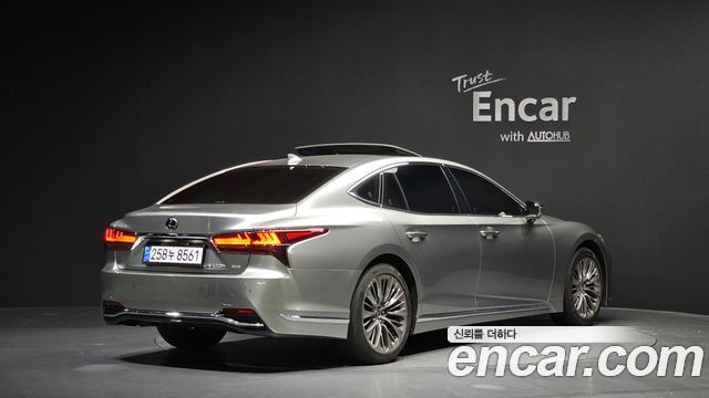 Lexus LS из Кореи Encar