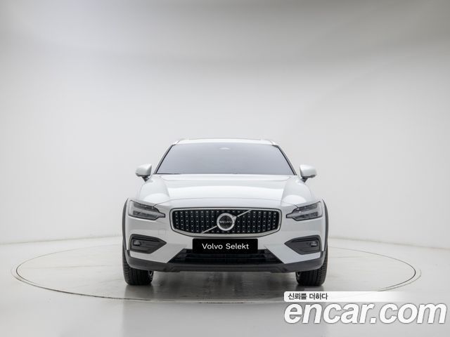 Volvo V60 из Кореи Encar