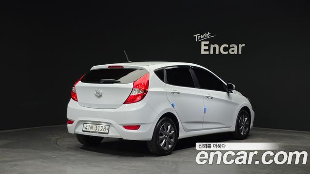 Hyundai Accent из Кореи Encar