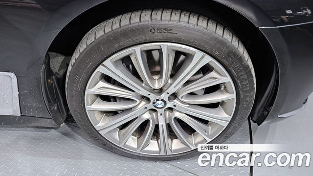 BMW 7-Series из Кореи Encar