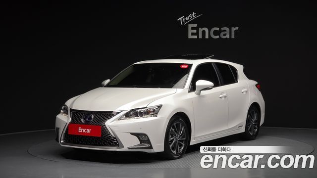 Lexus CT200h из Кореи Encar