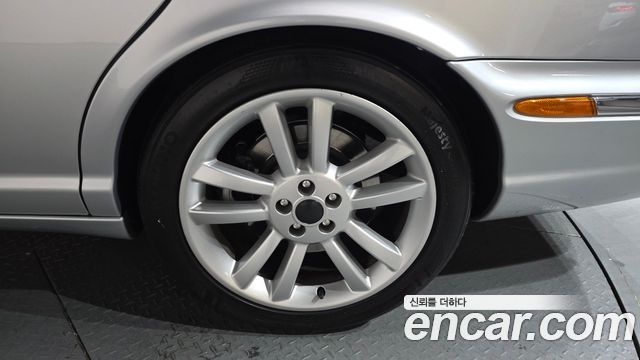 Jaguar XJ из Кореи Encar