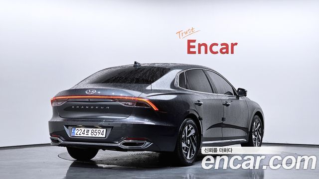 Hyundai Grandeur из Кореи Encar