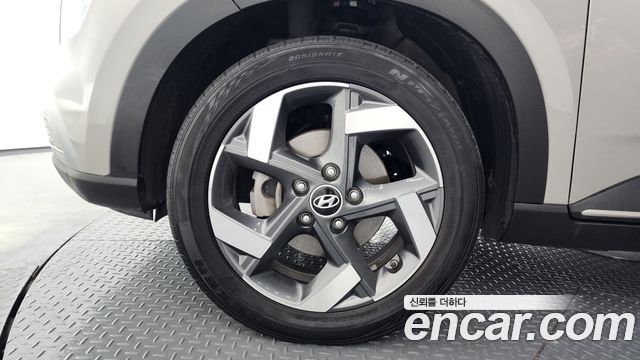 Hyundai Venue из Кореи Encar