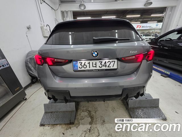 BMW 1-Series из Кореи Encar