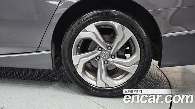 Honda Accord 1.5 Turbo — пробег 63 096 км