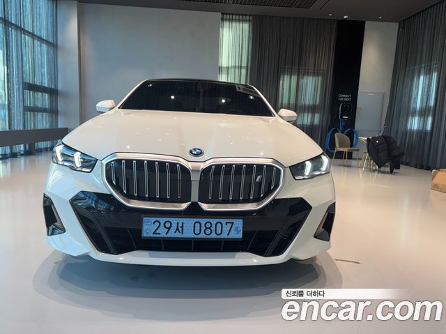BMW i5 из Кореи Encar