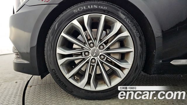 Hyundai Genesis из Кореи Encar