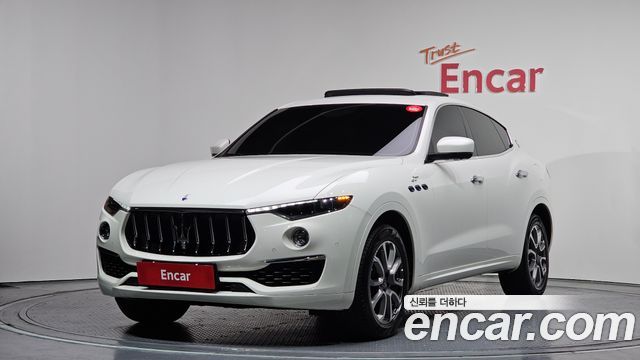 Maserati Levante из Кореи Encar