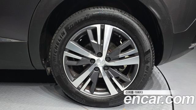 Peugeot 3008 1.2 Pure Tech Allure — пробег 35 798 км