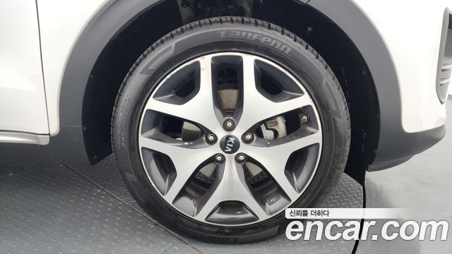 Kia Sportage из Кореи Encar
