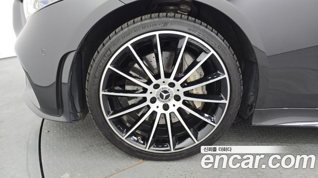 Mercedes-Benz CLS-Class CLS450 4MATIC AMG Line — пробег 37 584 км — фото 5 из 5