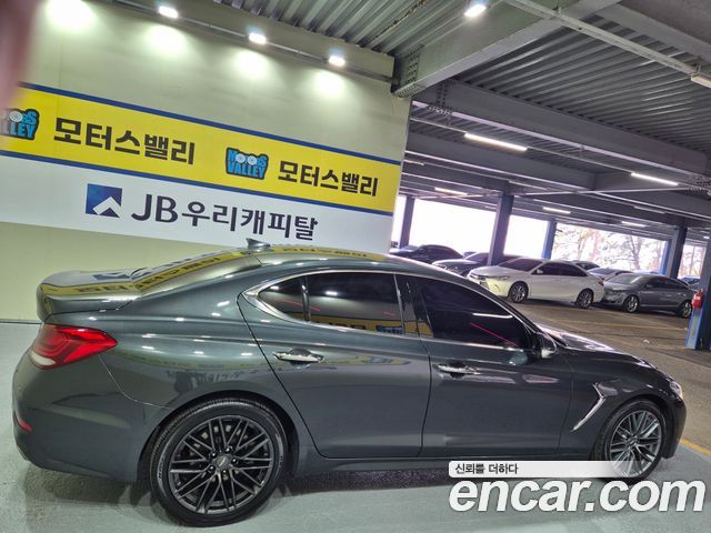 Genesis G70 из Кореи Encar