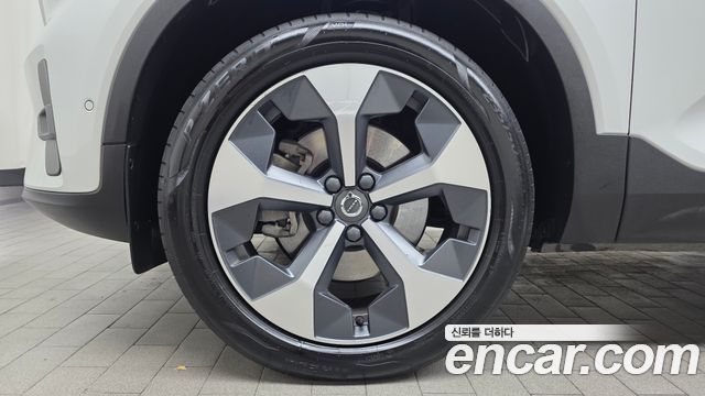 Volvo XC40 из Кореи Encar