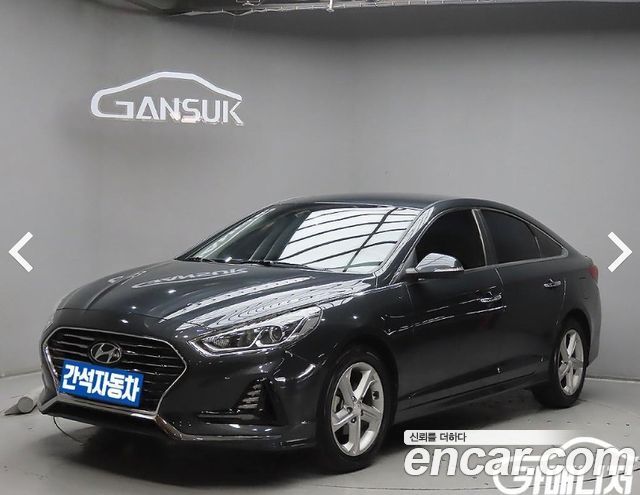 Hyundai Sonata 2.0 Smart — пробег 28 970 км — фото 2 из 5