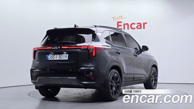 Kia Seltos из Кореи Encar