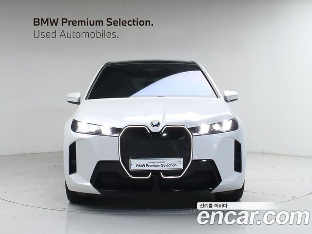 BMW iX из Кореи Encar