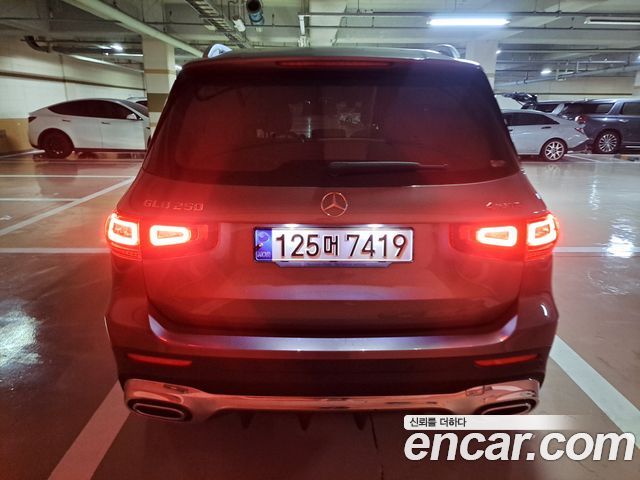 Mercedes-Benz GLB-Class из Кореи Encar